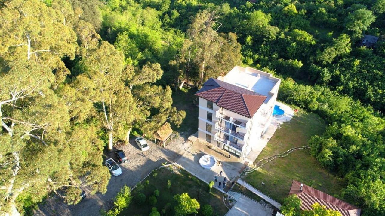 Vita Gardenia Hotel Zqaltubo Exterior foto